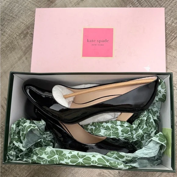 KATE SPADE New York Pallas Black Patent Leather Heels Pumps Shoes SZ 10 - Picture 3 of 3